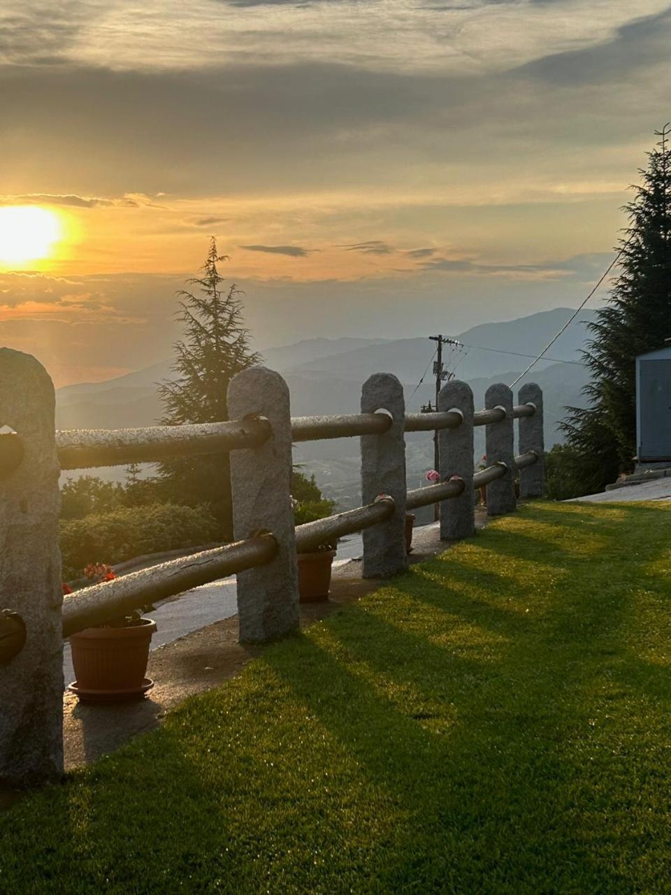 916 Mountain Resort Ксанти Экстерьер фото